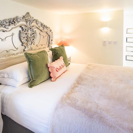 Gorgeous Boutique Flat Sleeps 2 In Lyme Regis Villa Eksteriør billede