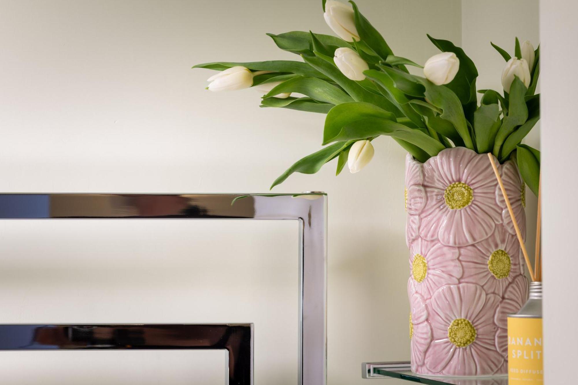 Gorgeous Boutique Flat Sleeps 2 In Lyme Regis Villa Eksteriør billede